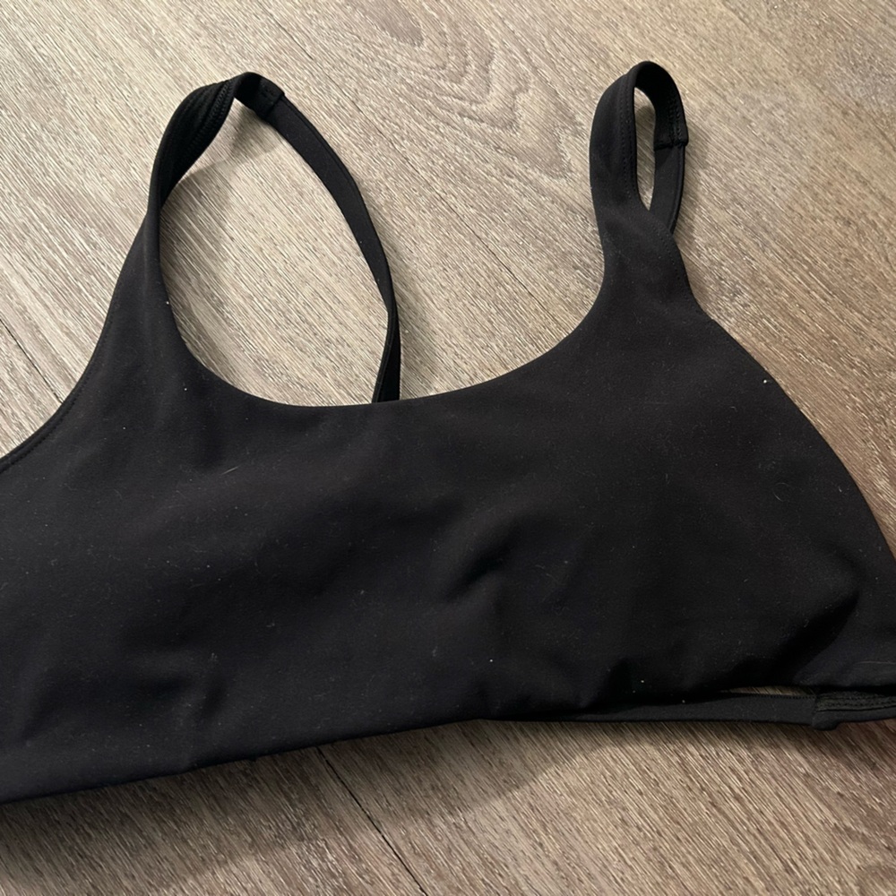 Sports bra